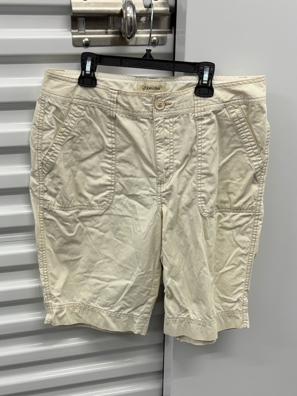 St. John's Bay Beige Cream Women’s Casual Cotton Khaki Shorts 12